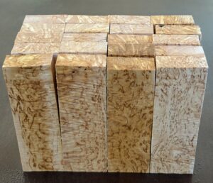 Karelian masur birch scales. Set of 20 pcs. Dimensions 21x45x135mm